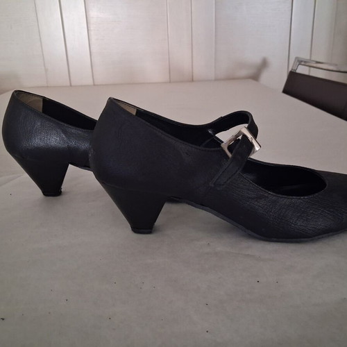 Mary Jane shoes like new, black leather, size 39, heel 5.5 cm