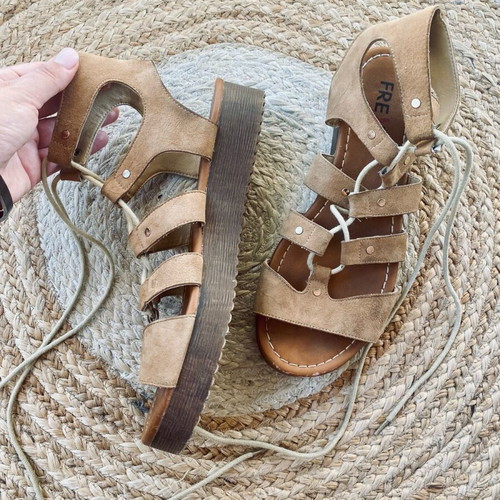 Keep Fred Lace-up leather suede sandals like new, size 41, beige brown