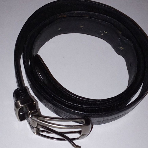 Guy Laroche leather belt like new, black and silver, 110cm