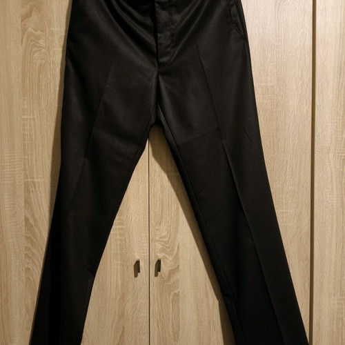Glou suit black like new, made in Italy, size L