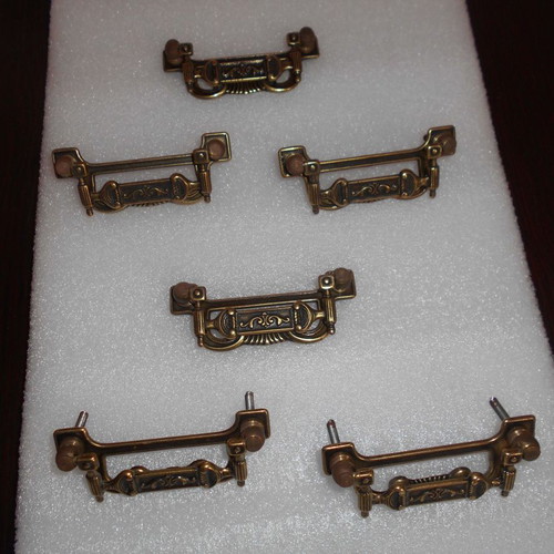Antique carved drawer handles pack of 7, new