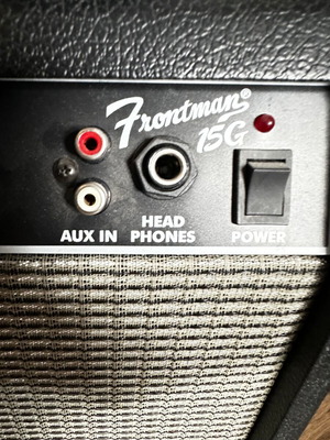 Fender Frontman 15G amplifier