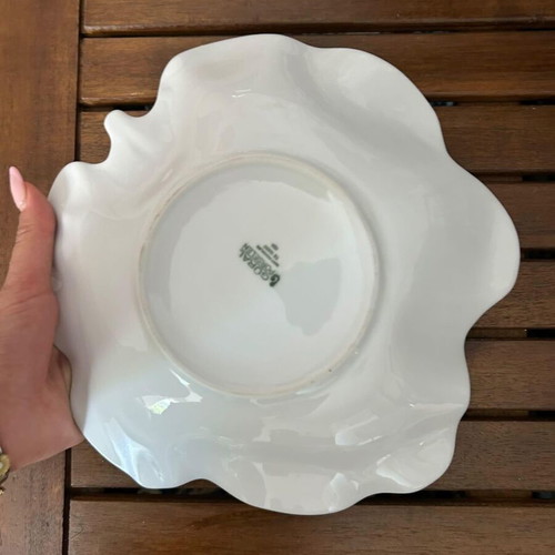 Decorative platter white like new