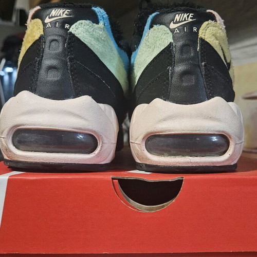 Nike Air Max 95 Premium like new, size 39, athletic shoes