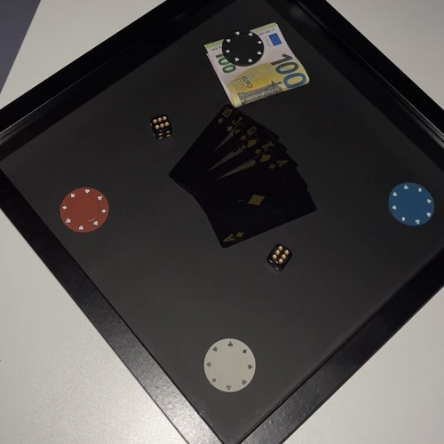 Luxury frame new, gift with game details