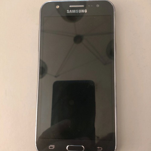 Samsung J5 (2015) used for parts without screen