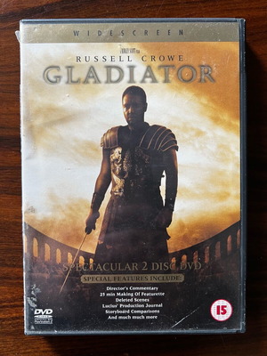 Gladiator DVD Widescreen 2 Disc Special like new with Greek subtitles