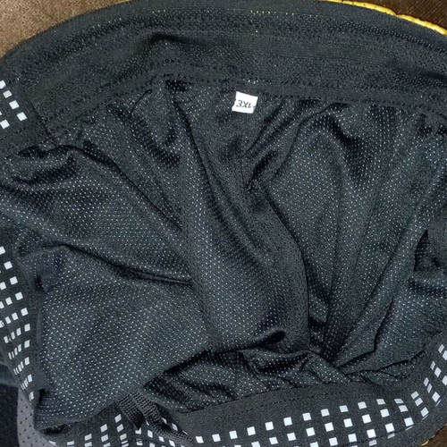 AEK Basketball Shorts matchworn used, size 3XL