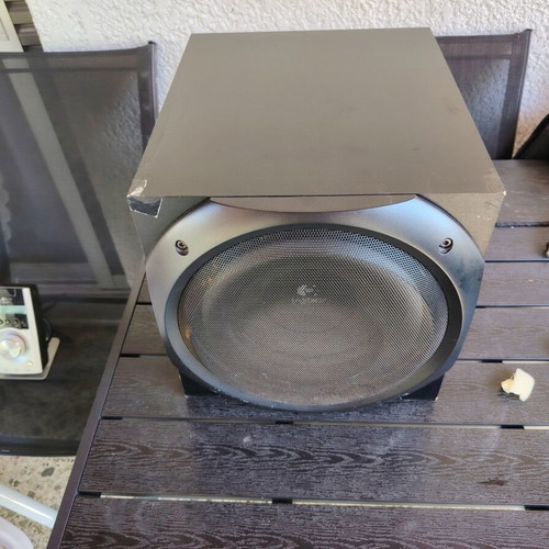 Logitech Z5500 Digital 5.1 speaker system used