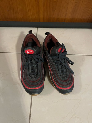 Nike Air Max 97 μεταχειρισμένα αθλητικά παπούτσια μέγεθος 36 μαύρο κόκκινο