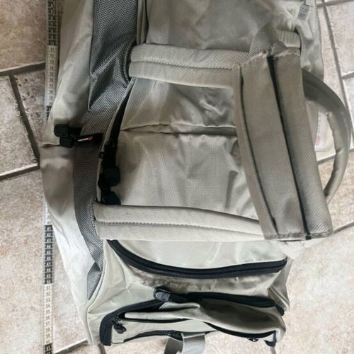 Delsey shoulder bag like new, gray for clothes and small items