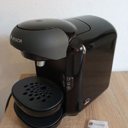 Bosch Tassimo Vivy TAS1252 coffee maker used, very good condition
