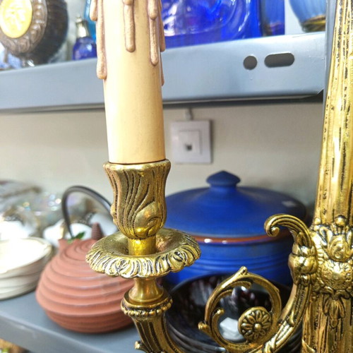 Set of brass wall lights like new