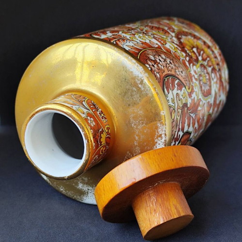 Vintage Royal Ceramics L.C.A. Decanter like new, mid-century modern