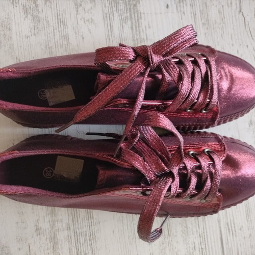 Women's sneakers burgundy with shine, new Made In Italia