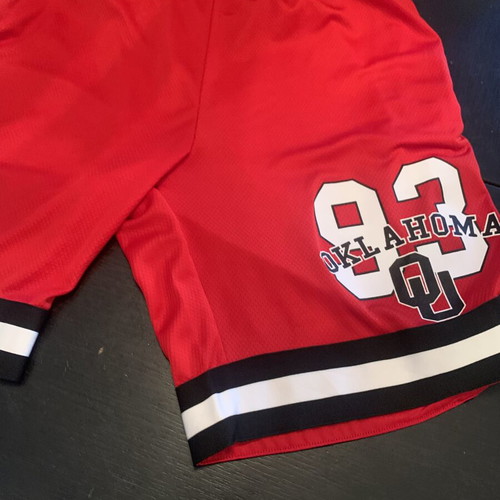 Oklahoma jeans shorts XL set like new, black and red