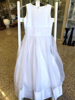 White flower girl dress new with satin bodice and organza skirt