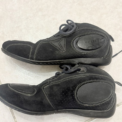 Dainese motorcycle shoes used, size 42