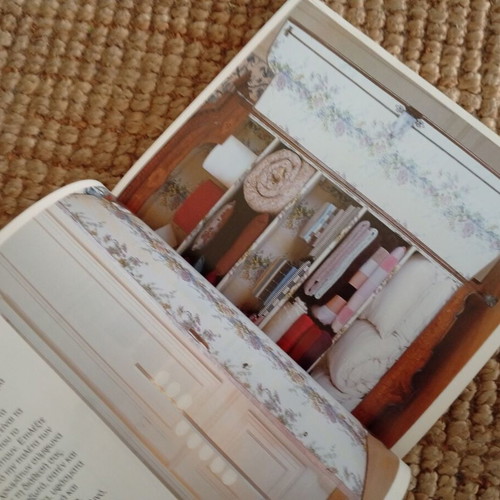 Habitat 2003-2004 Greek catalog like new, design home