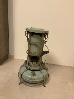 Aladinne antique oil stove 1960