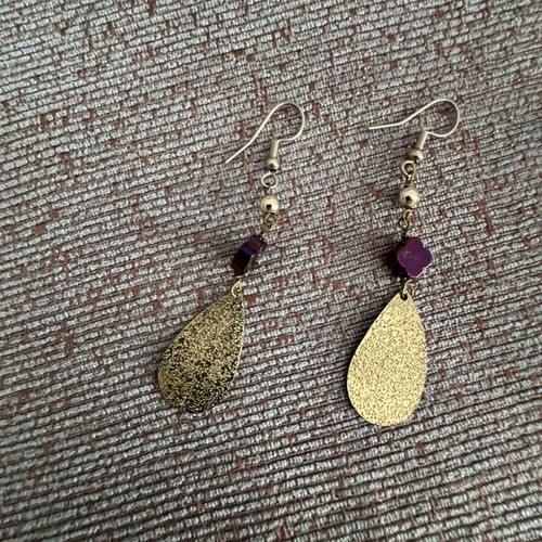 Jewelry set must have earrings and rings new