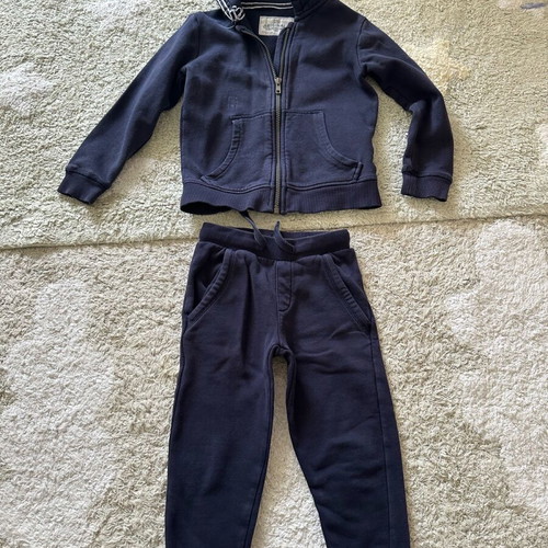 Marks & Spencer tracksuit set used dark blue for 4-5 years old