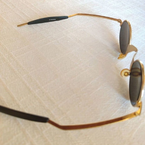 Vintage 90s Sunglasses Italy Design new, gold frame, UV 400 protection