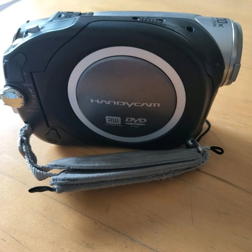 Sony DVD camera used with extra battery and carrying case
