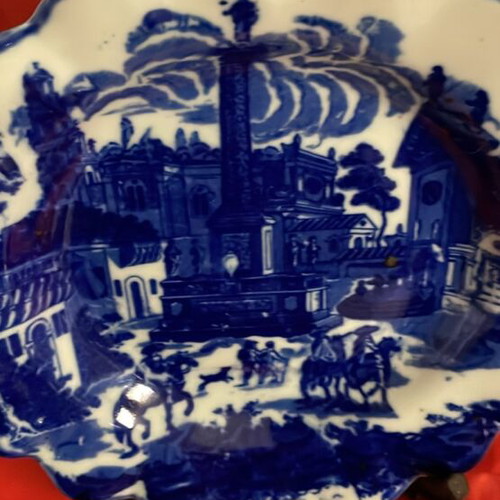 Ceramic plate blue ink with London scene and stamp