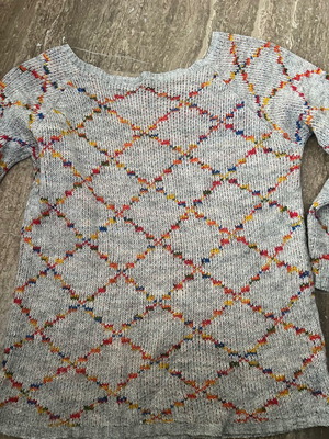 Gray sweater used, size S