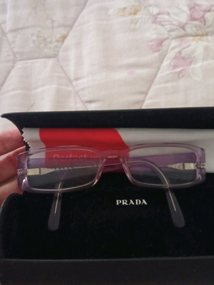 Prada σκελετός γυαλιών οράσεως σαν καινούργιος, μωβ ημιδιαφανής, με θήκη