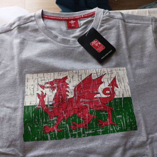 Μπλουζάκι Macron Wales WRU rugby καινούργιο, μέγεθος XXL, γκρι