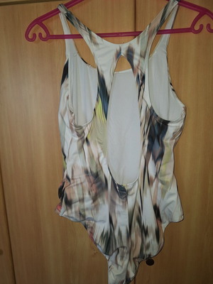 Oysho colorful one-piece swimsuit like new, size L