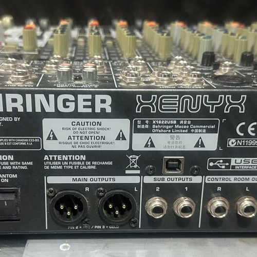 Behringer XENYX X1622USB mixer used with missing knob