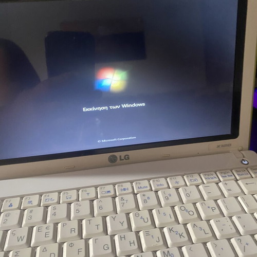 Netbook LG X120 used, battery not working, Windows issues