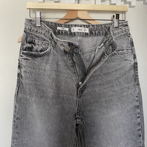 Mango mom fit jeans size 38, like new, gray