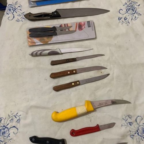 Kitchen knives used, assorted set, unsharpened