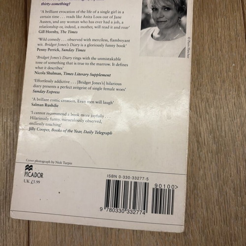 Bridget Jones's Diary by Helen Fielding used, English