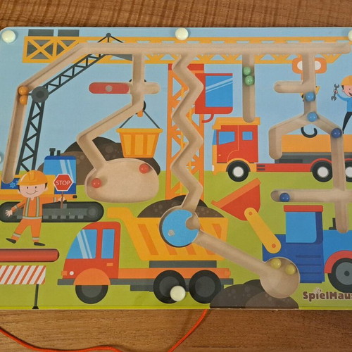 Wooden Magnetic Maze Board Like New