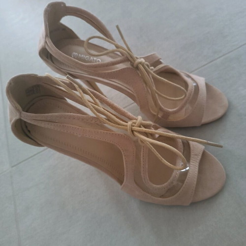 Migato sandals like new, size 36, beige