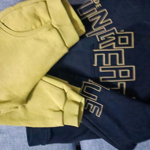 Nek Kids Wear children's tracksuit used, size 4, multicolor