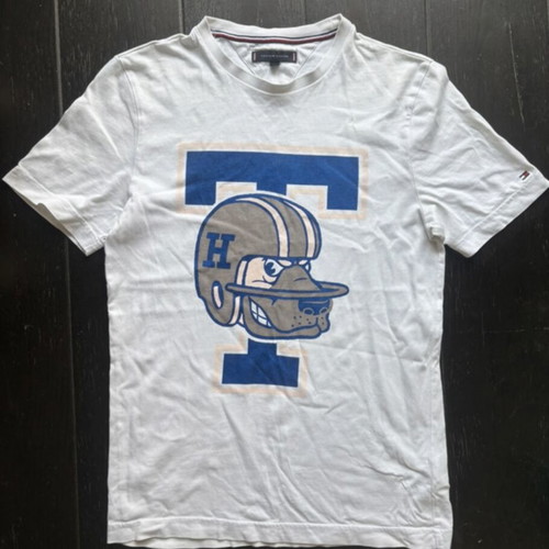 Tommy Hilfiger White Graphic T-shirt varsity style like new