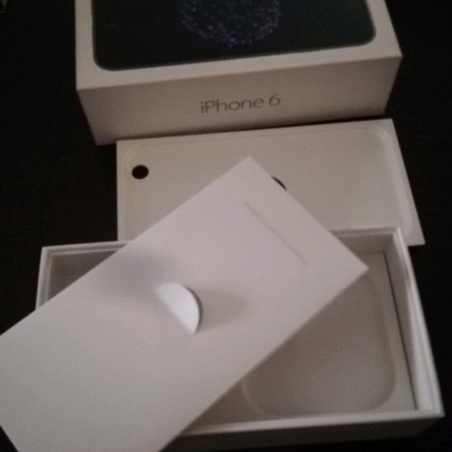 iPhone 6 box like new