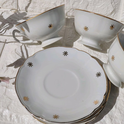 Porcelain coffee cups retro used, set of 4 cups and 3 saucers, Czechoslovakia