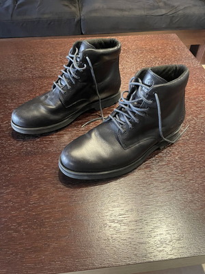 Timberland boots size 46, black