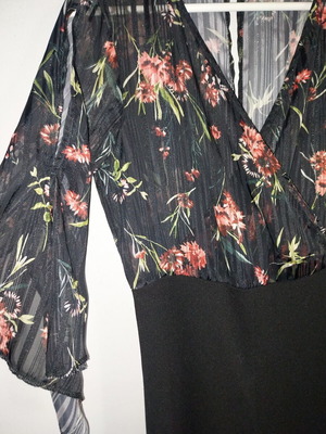 Benissimo women's jumpsuit floral organza black size S like new