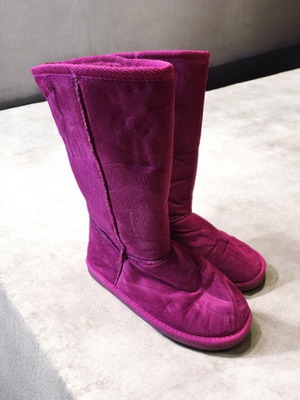 Women's fur boots like new, pink, size 38