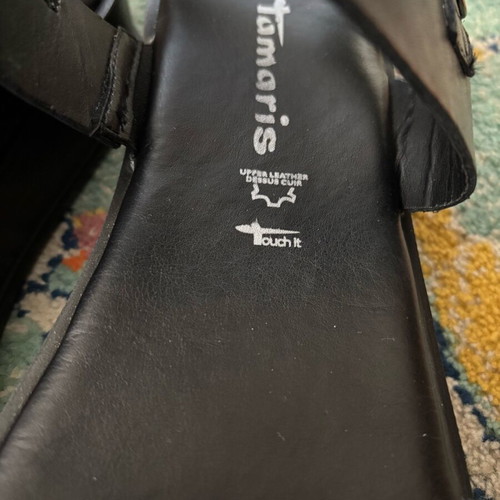 Tamaris leather sandals like new, black, size 41