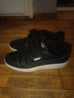 Puma athletic shoes used, size 42, black