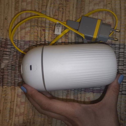 Humidifier with built-in light